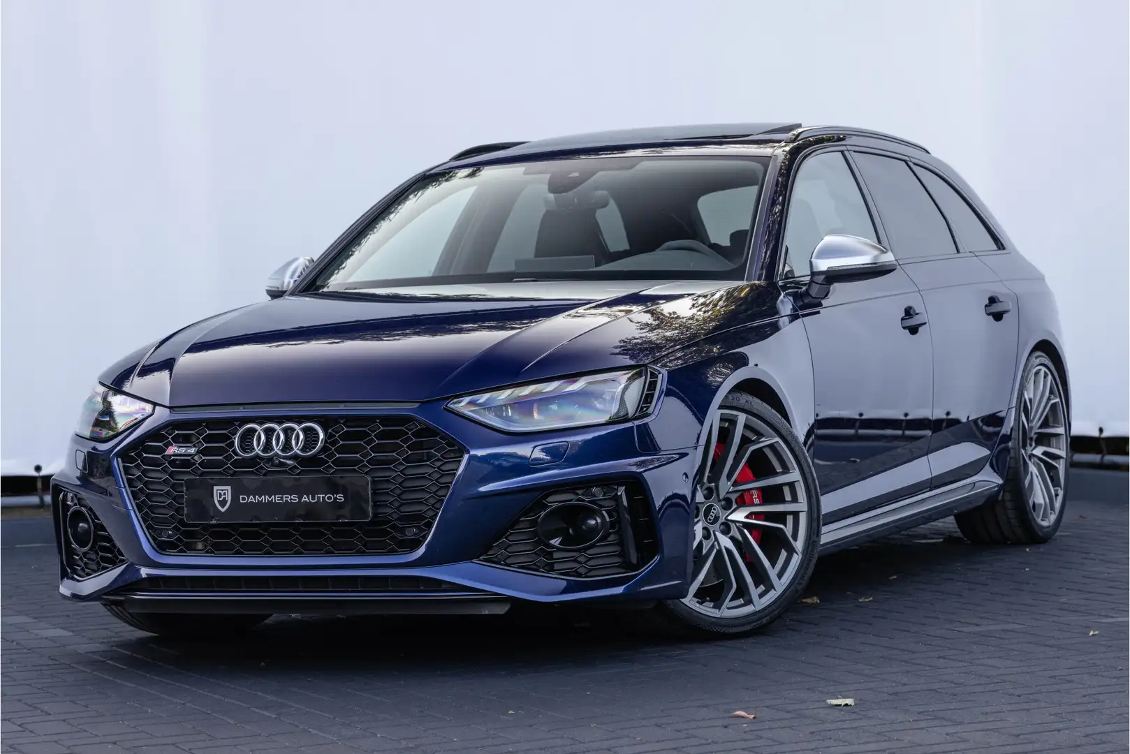 Audi RS4 Avant 2.9 TFSI 450pk Quattro Pano B&O 20'' Matrix Blauw - 1