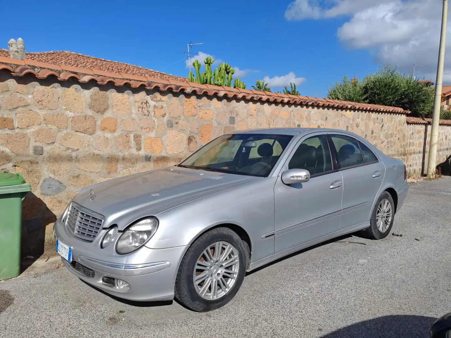 Mercedes-Benz E 250 td Elegance - 1