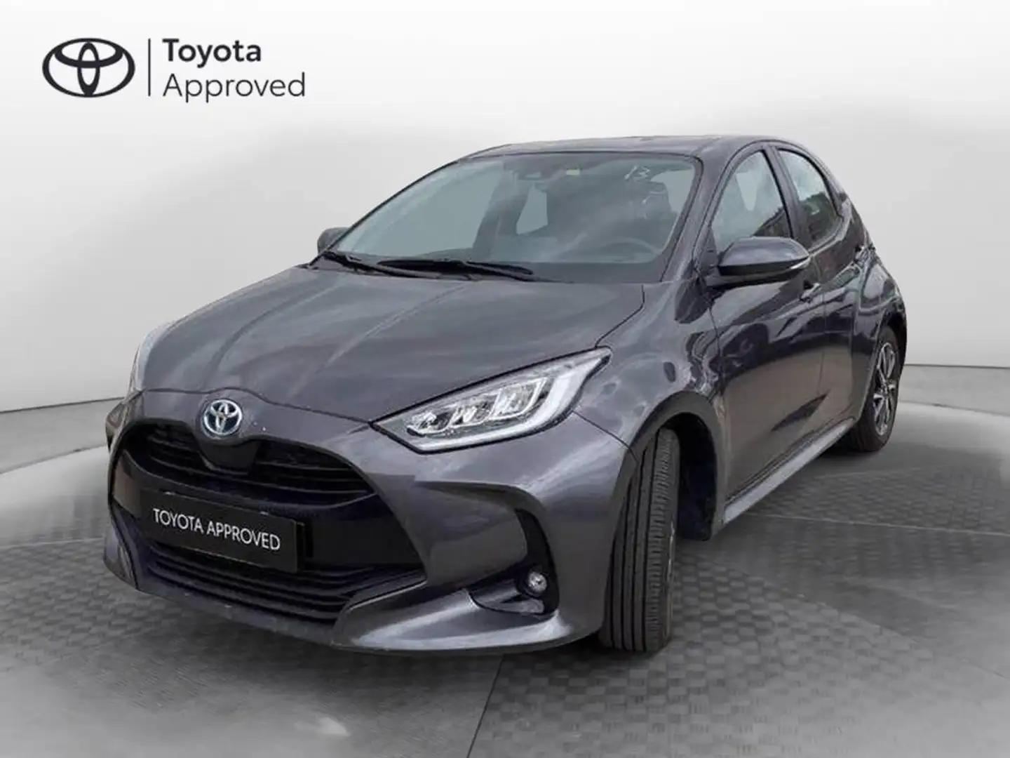 Toyota Yaris 1.5 hybrid Trend Grigio - 1