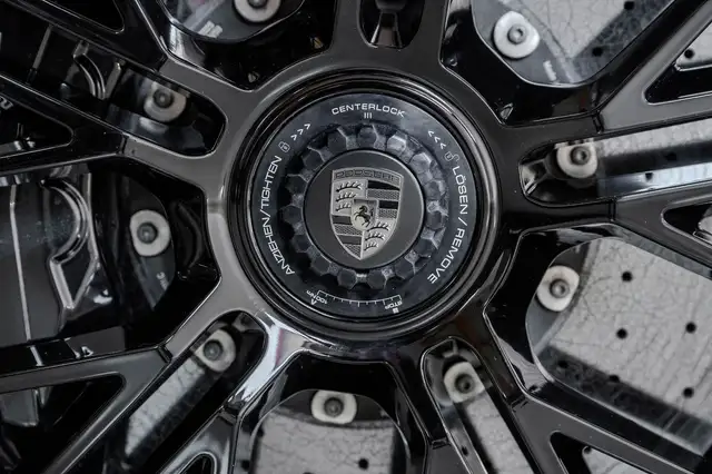 Porsche Panamera view 9