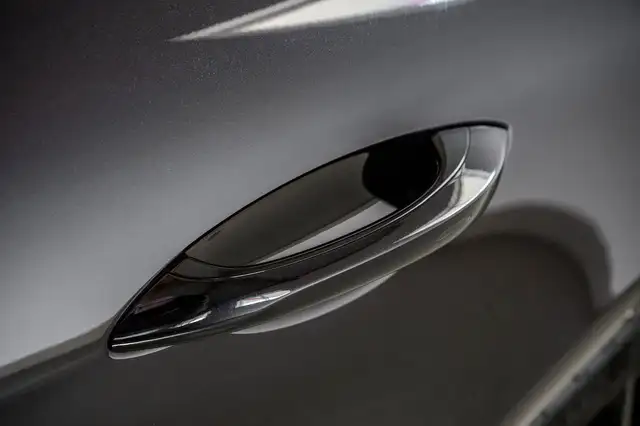 Porsche Panamera view 14