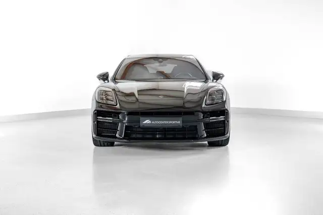 Porsche Panamera view 2
