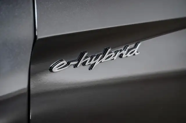 Porsche Panamera view 10