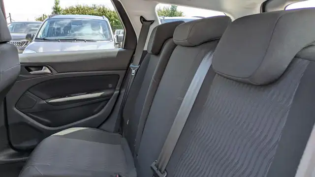 Peugeot 308 view 14