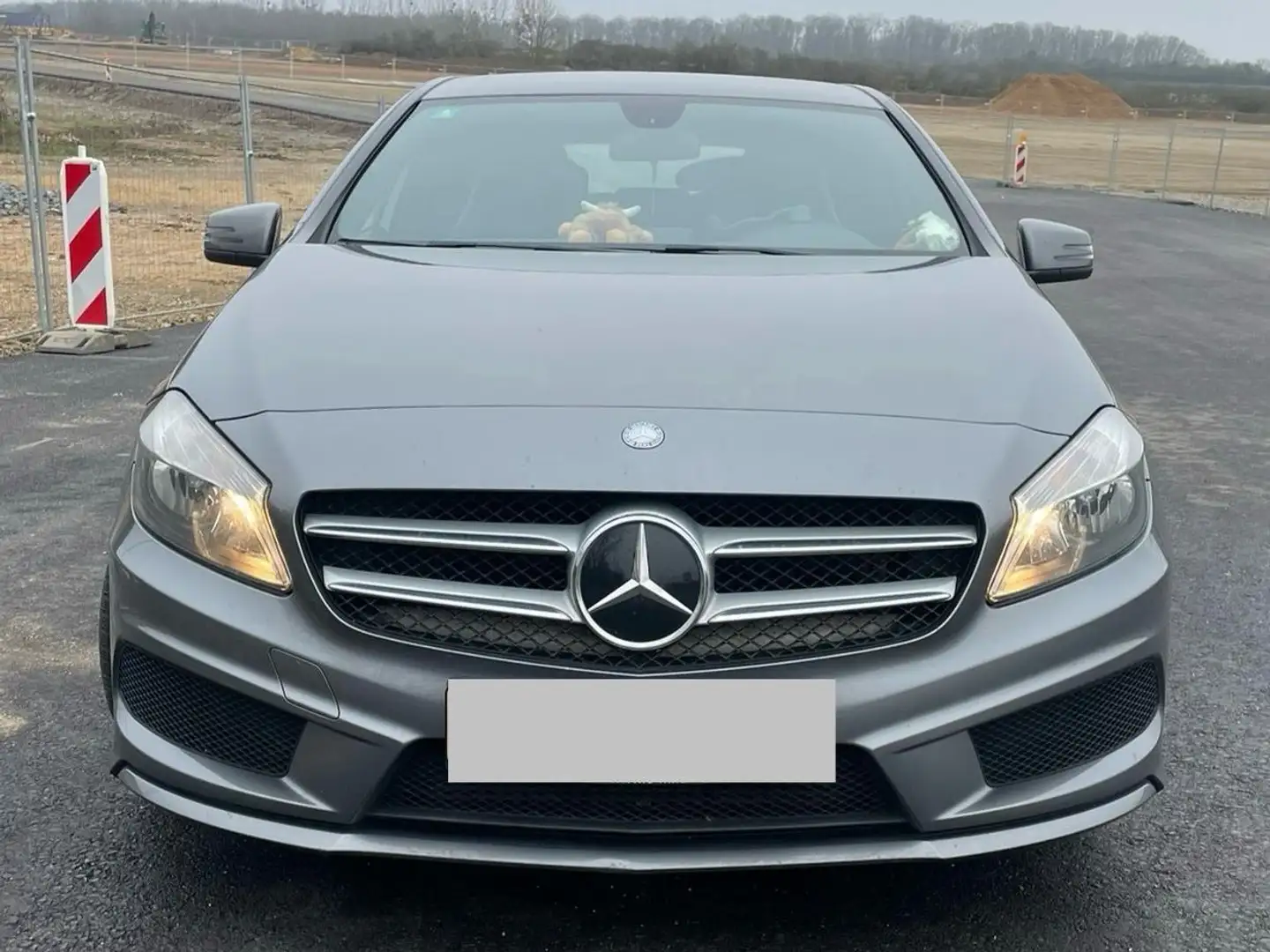 Mercedes-Benz A 200 A 200 CDI AMG Line Argent - 1