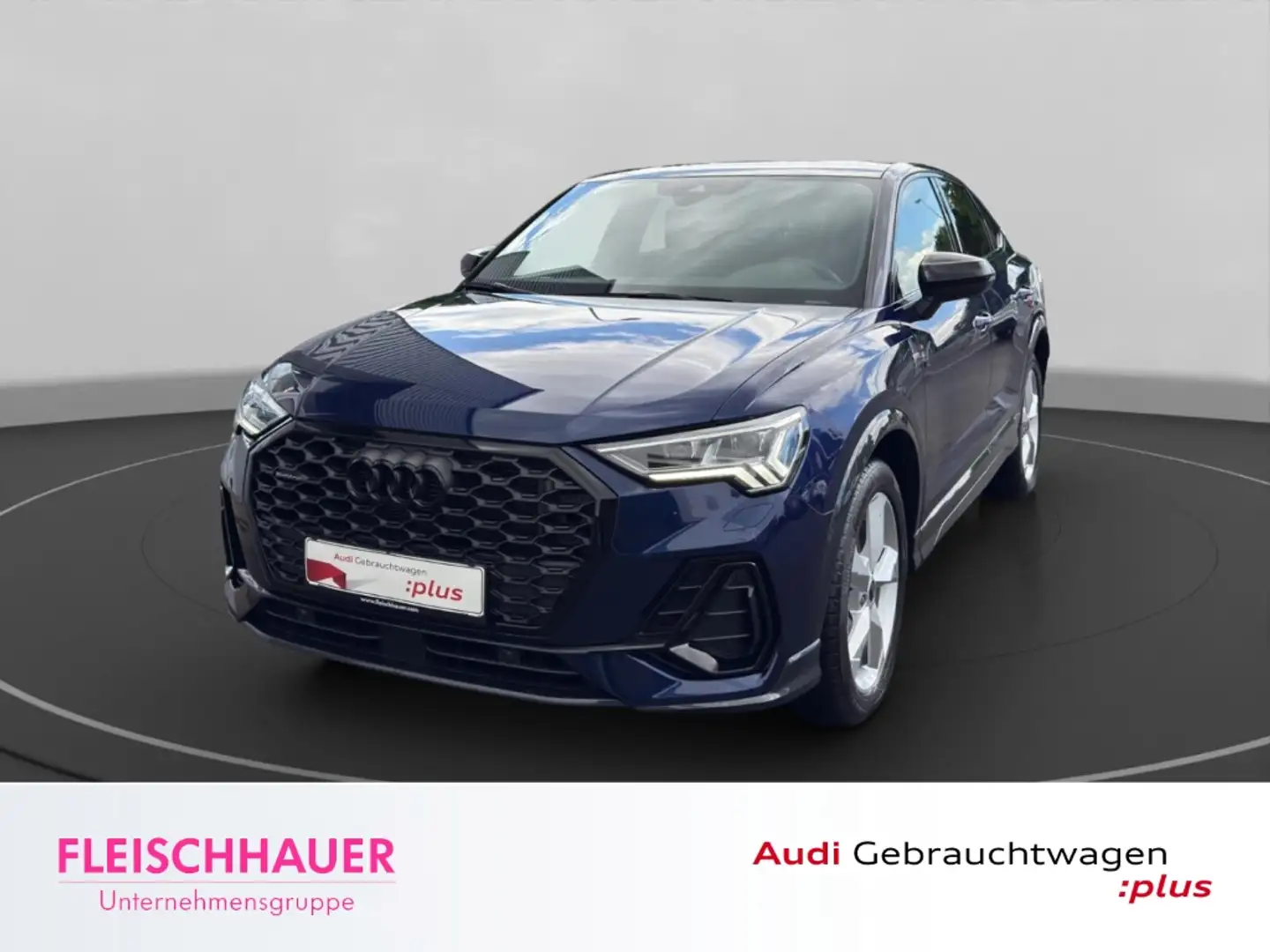 Audi Q3 Sportback 40 TFSI quattro S line Pano,StHz,AHK,Car Blau - 1