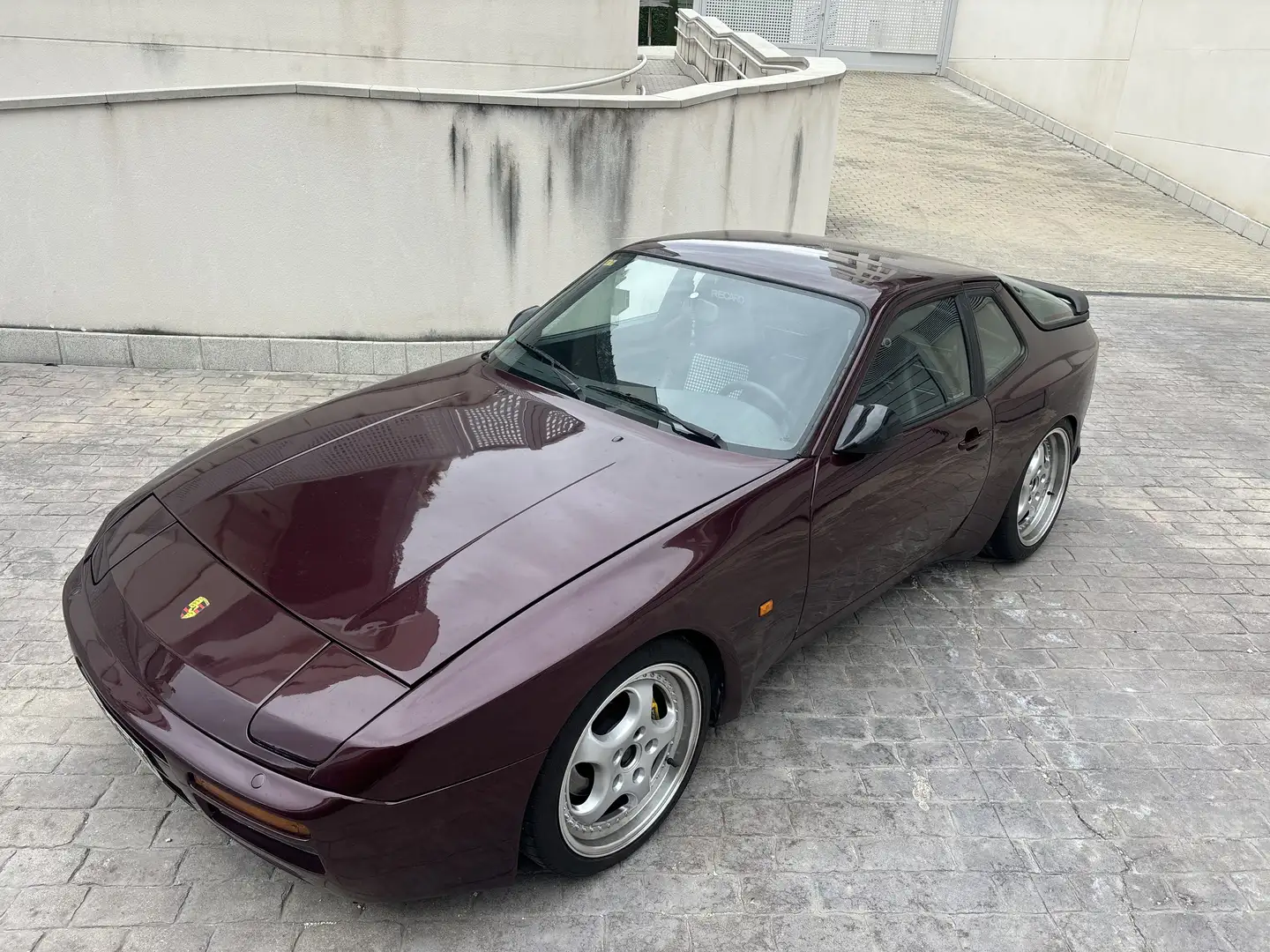 Porsche 944 3.0 S2 - 1