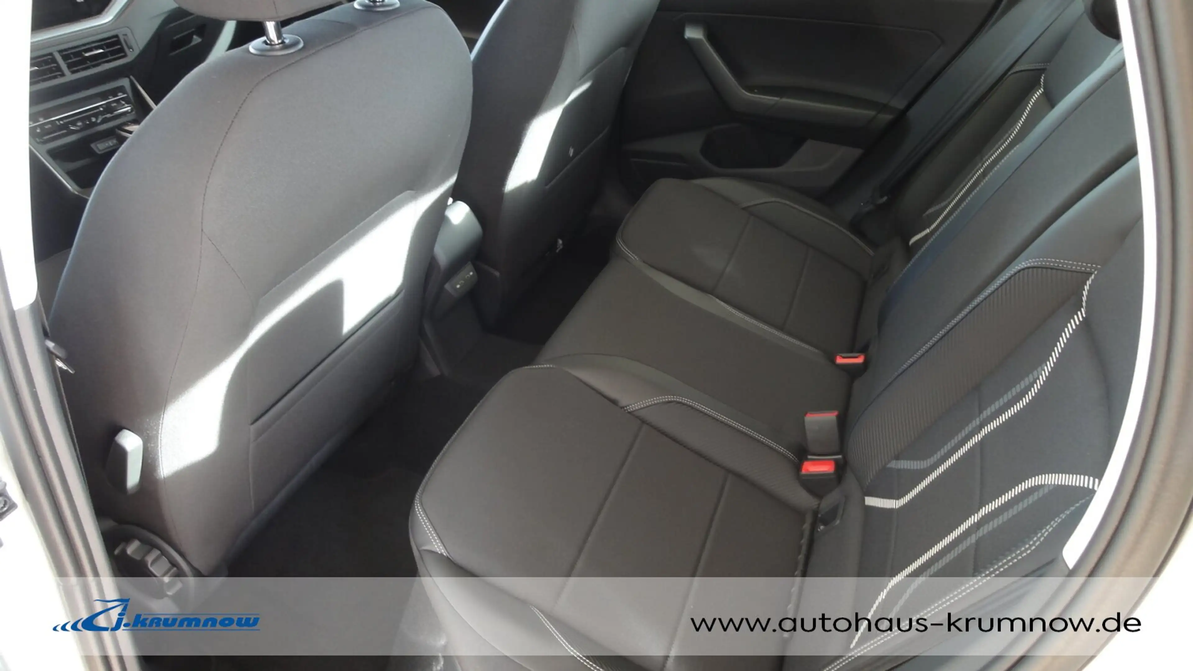 Volkswagen Taigo Style 1.0 TSI DSG Matrix-LED+App-Connect Autom./Klima/MF-Lenkrad/Tempomat/eFH./Lendenwirbelstützen vorn — photo 9