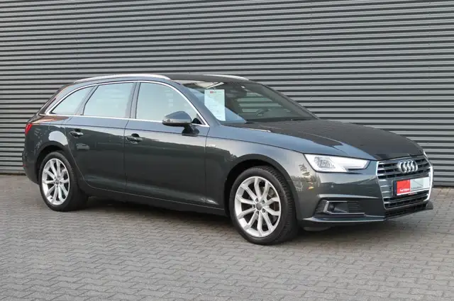 Audi A4 1.4 TFSi Sport S Line Edition Uitv. Facelift Model