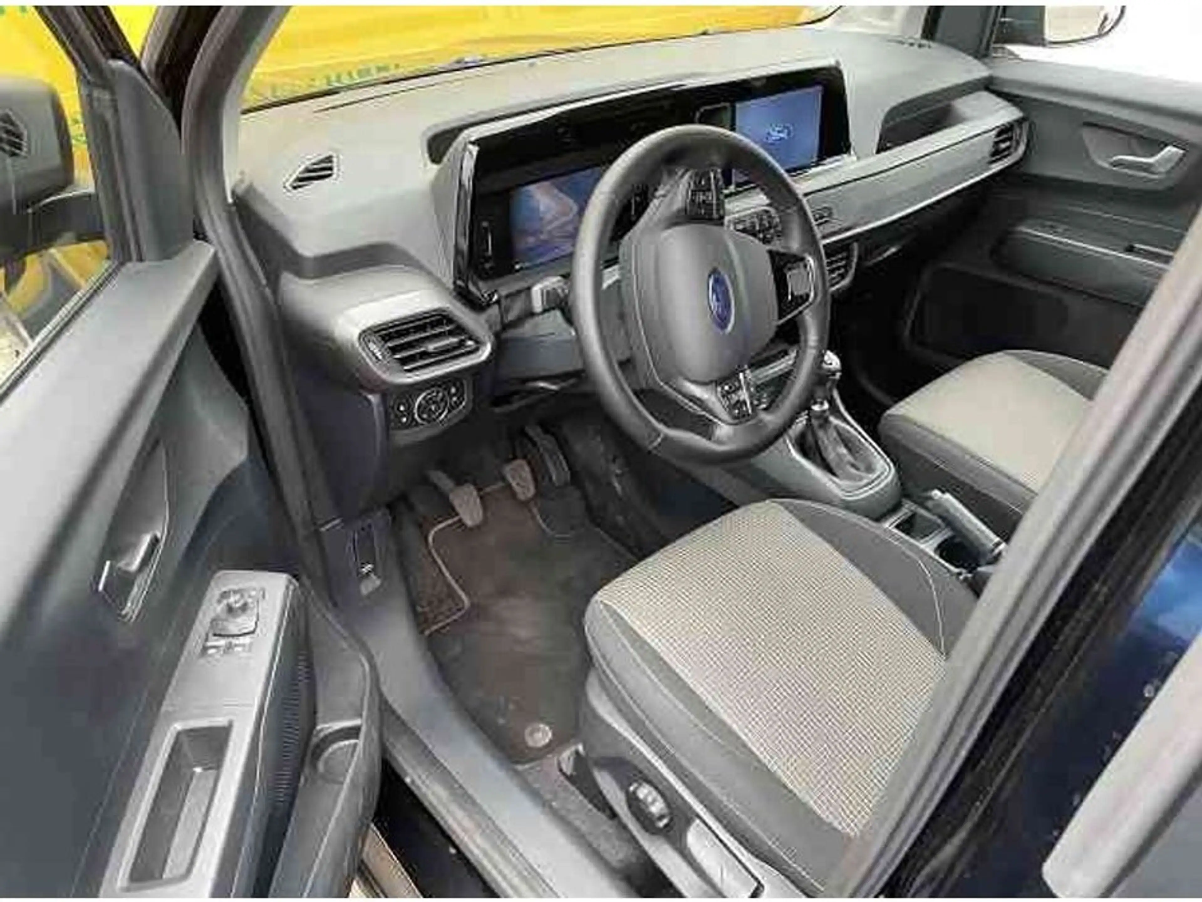 Ford Tourneo Courier 1.0 Trend AHK/ACC/KAMERA/NAVI — photo 2