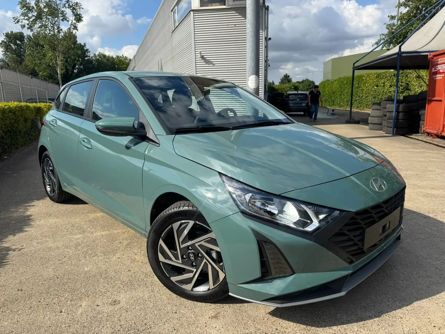 Hyundai i20 i20 WAVE + WINTER PACK Vert - 1