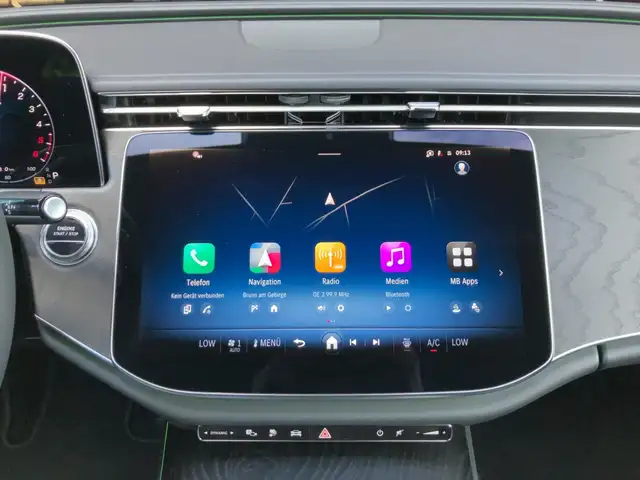 Mercedes-Benz E-Class view 10