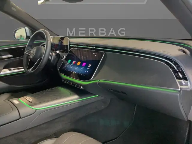 Mercedes-Benz E-Class view 13