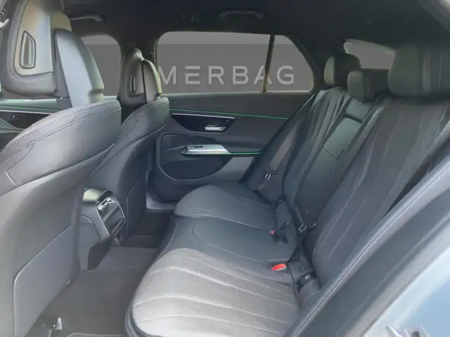 Mercedes-Benz E-Class view 7