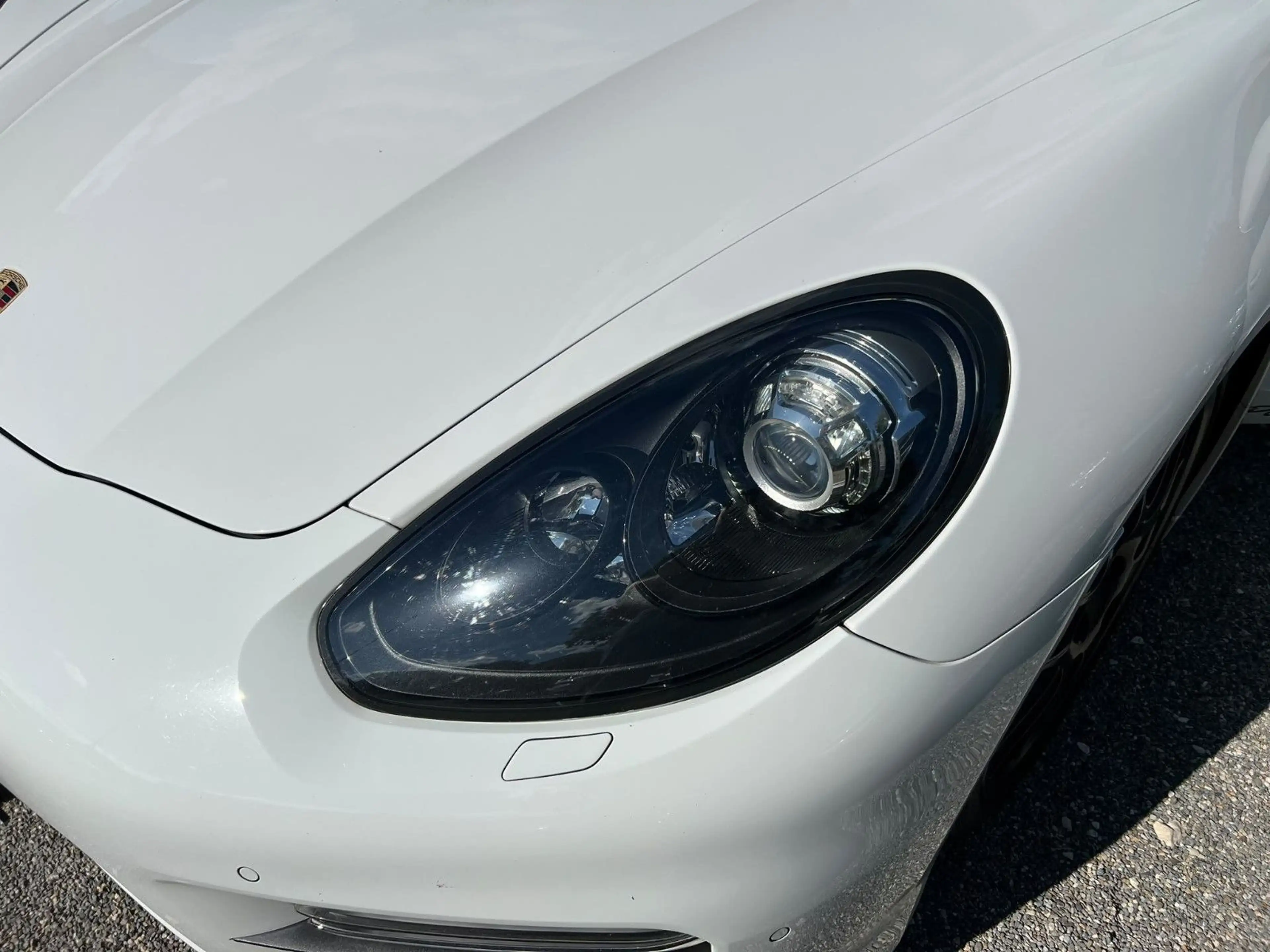 Porsche Panamera GTS — photo 10