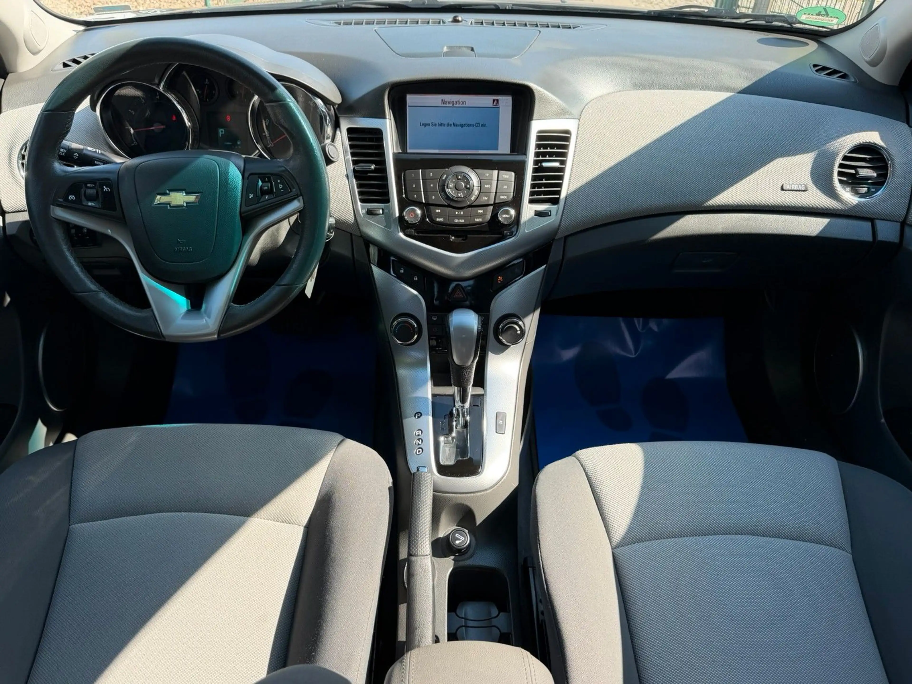 Chevrolet Cruze LT *Aut.*Navi*PDC*MFL* TÜV Neu — photo 13