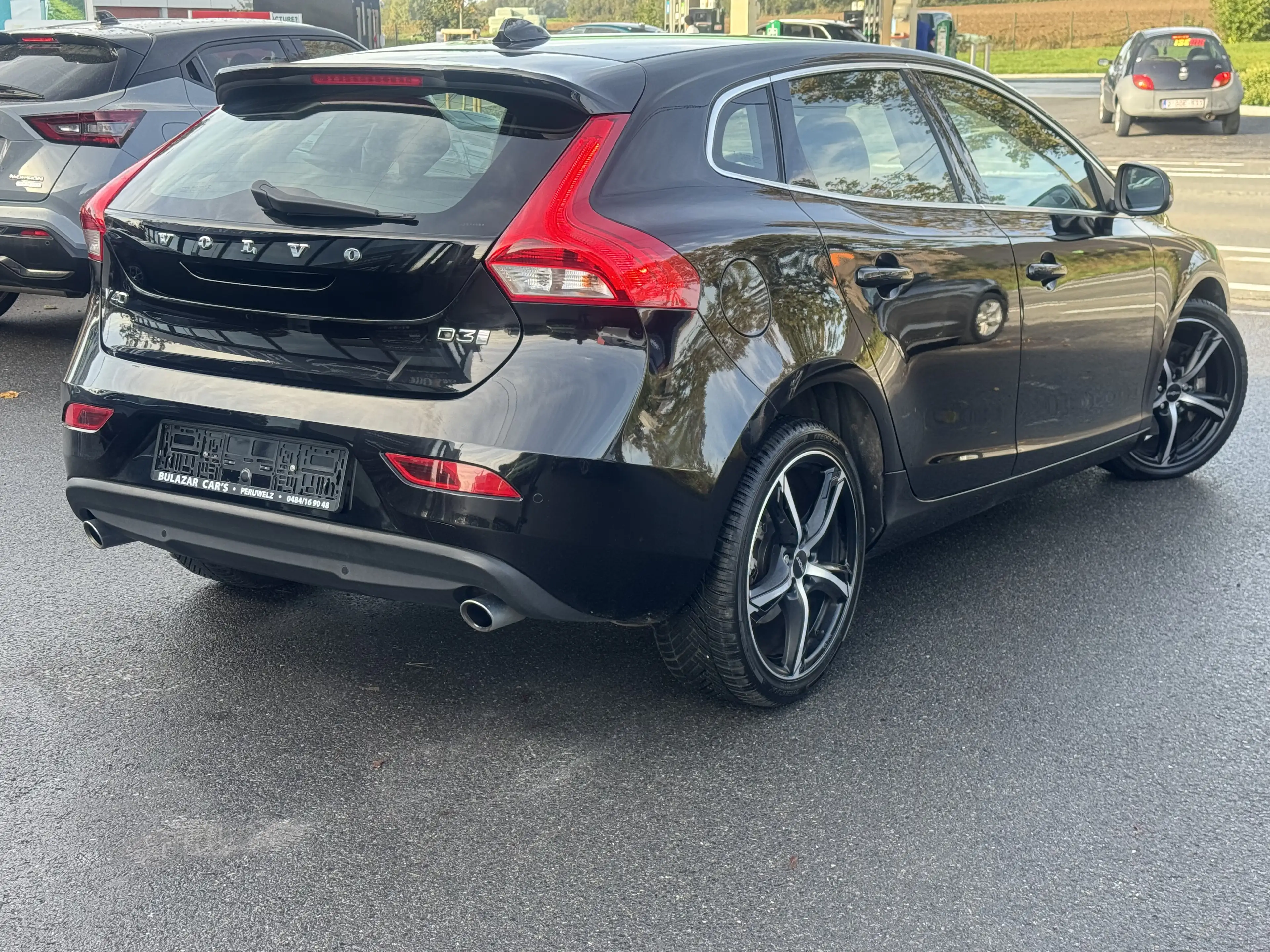 Volvo V40 V40 2.0 D3 Eco Inscription*NAVI*CUIR*LED*FULL CARNET*GARANTIE — photo 6