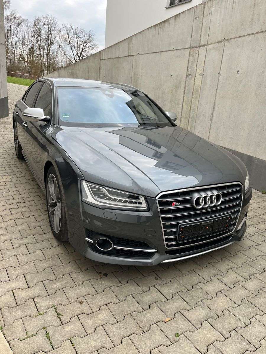 Ojazdené Audi S8 4.0