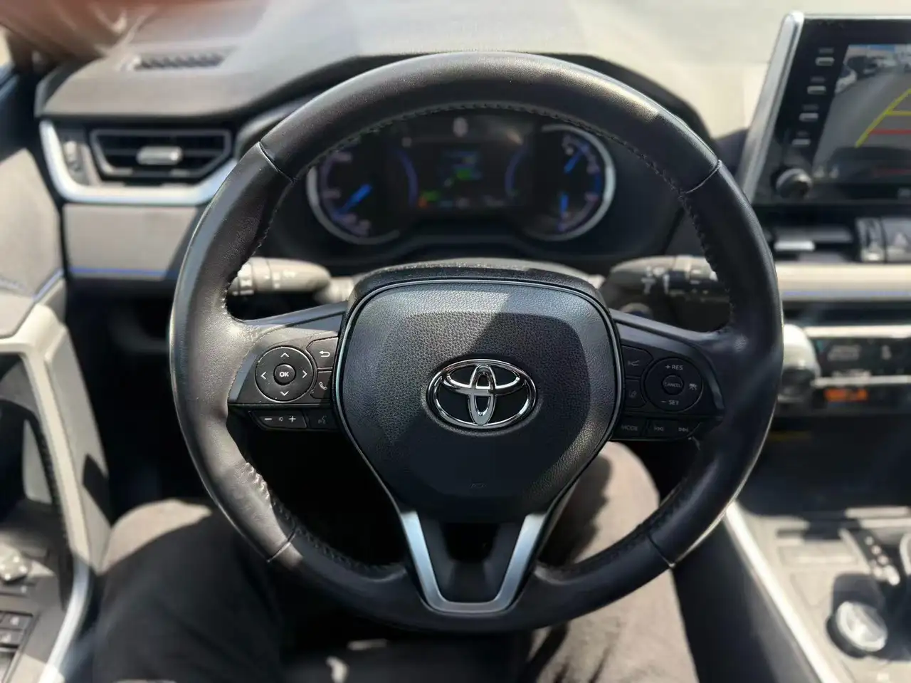 Toyota RAV 4 снимка Toyota RAV 4