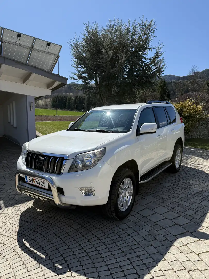 Toyota Land Cruiser Prado Executive Blanco - 2