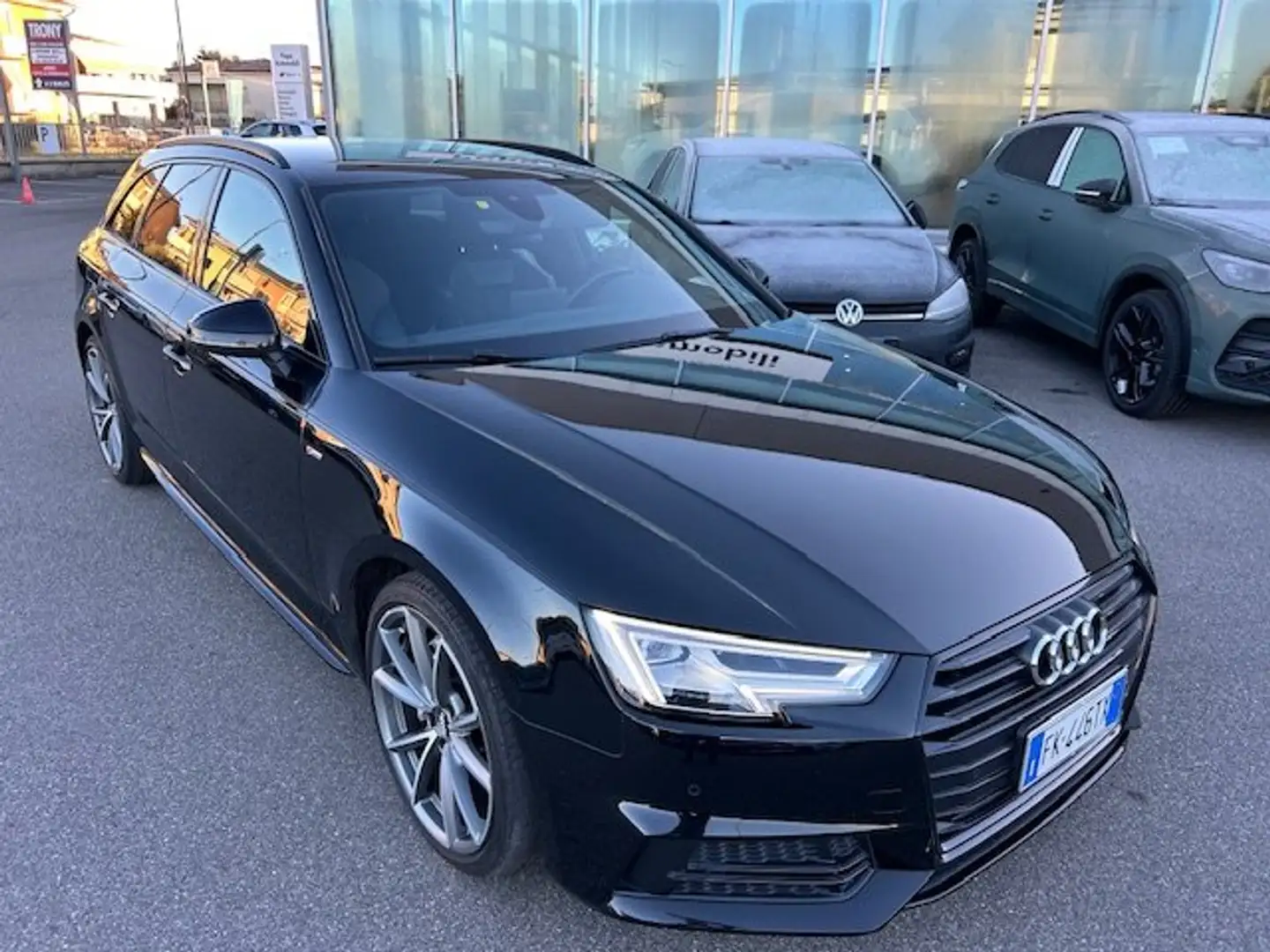 Audi A4 Avant 2.0 TDI 190 CV Sport 190cv s-tronic Nero - 2