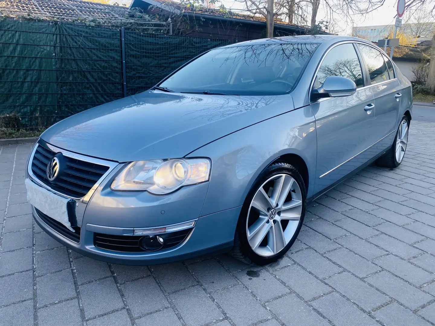 Volkswagen Passat 2.0 TSI KETTE-NEU-TÜV LEDER|NAVI|MFL|SHZ|ALW|EU5 Blue - 1
