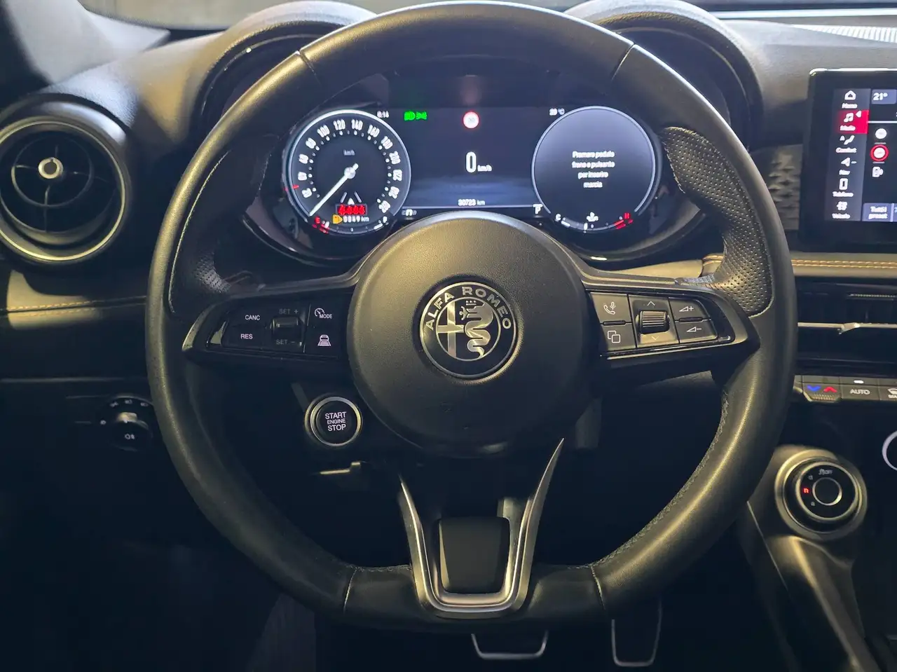 Alfa Romeo Tonale 2024 — фото 10