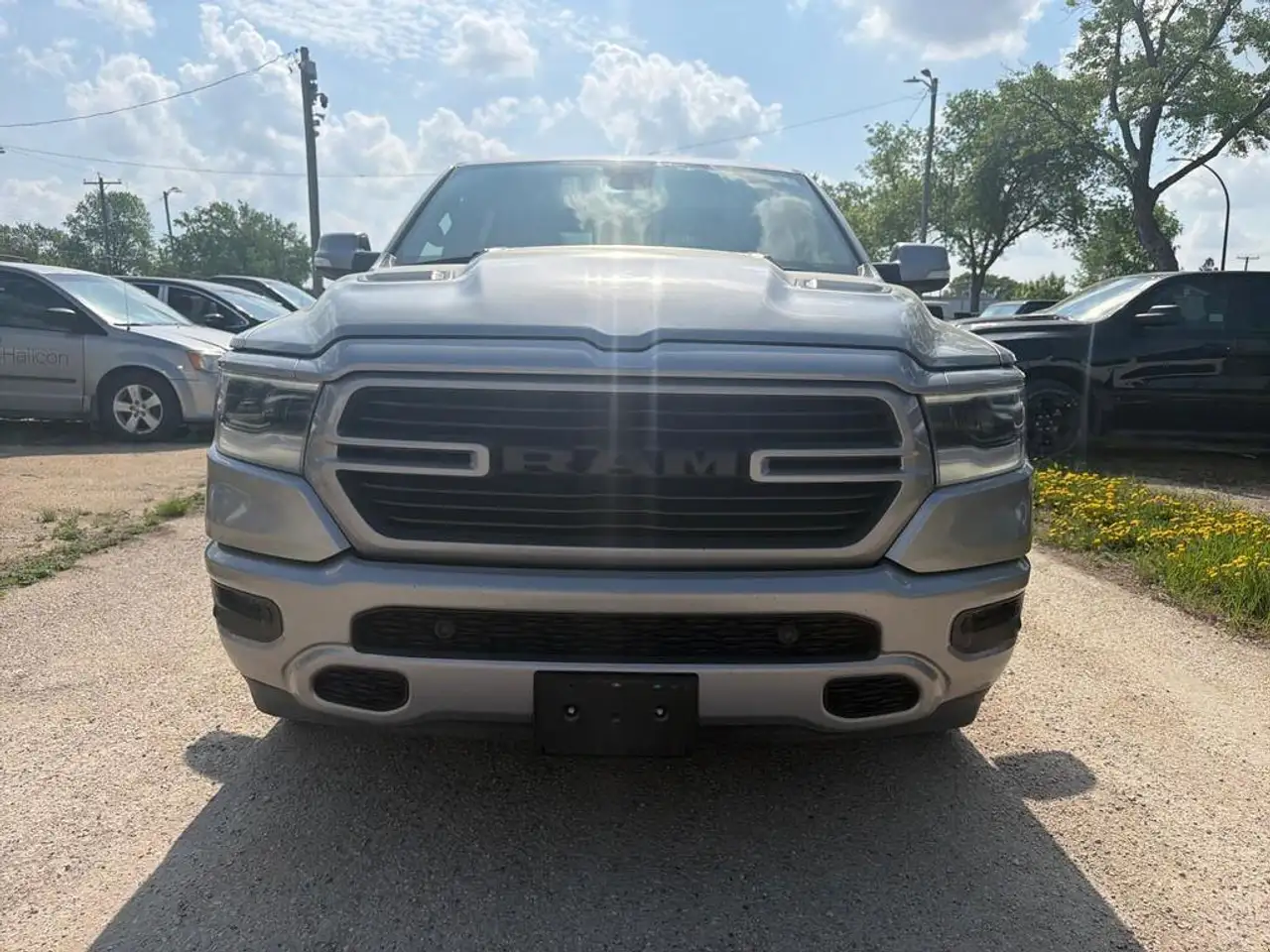 RAM 1500 снимка RAM 1500