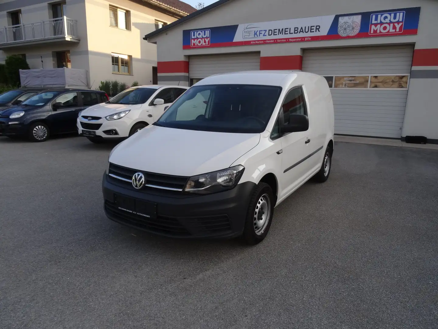 Volkswagen Caddy Weiß - 1