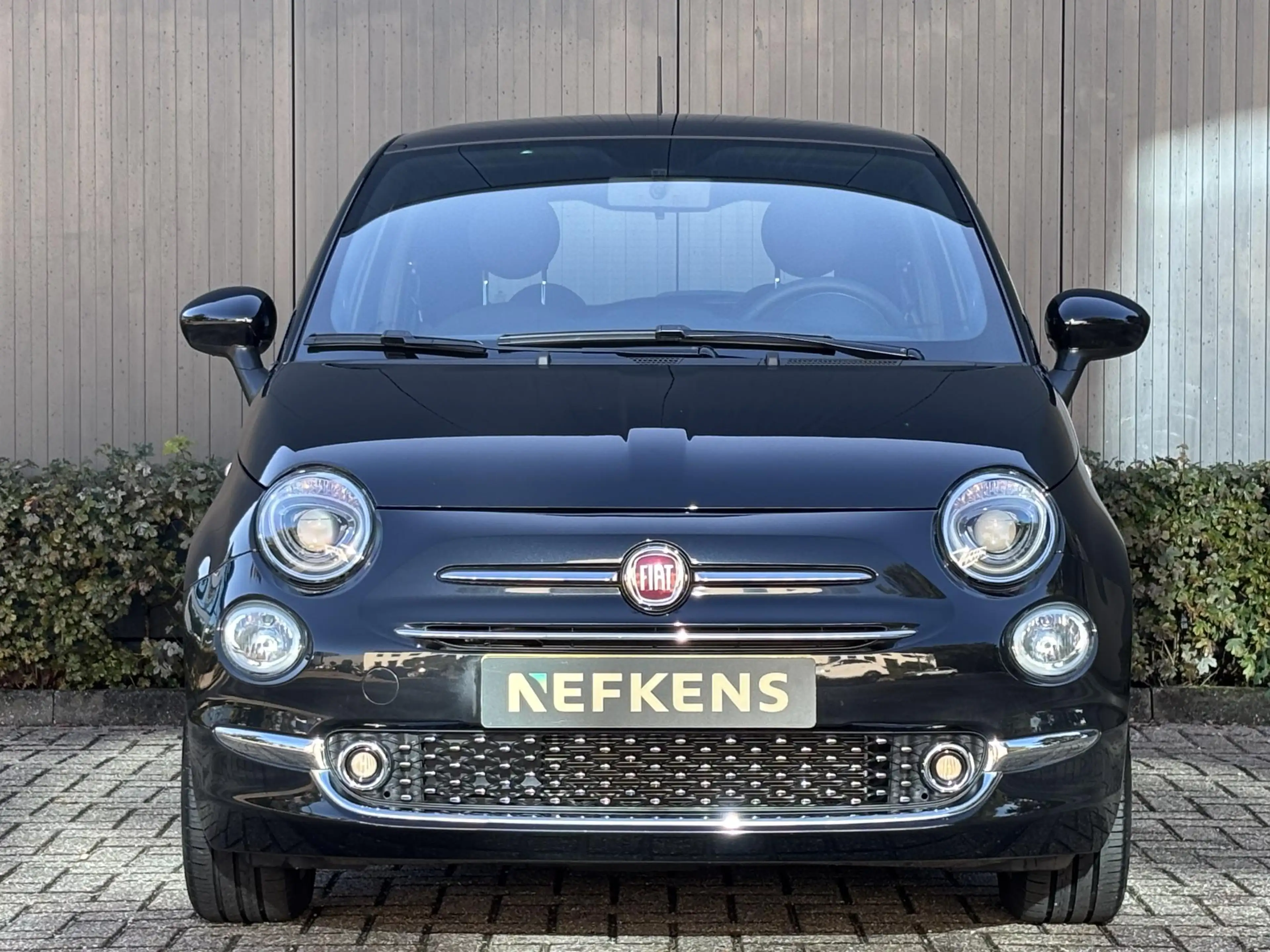 Fiat 500 70pk Hybrid Dolcevita Finale | Panoramadak | Apple — photo 2