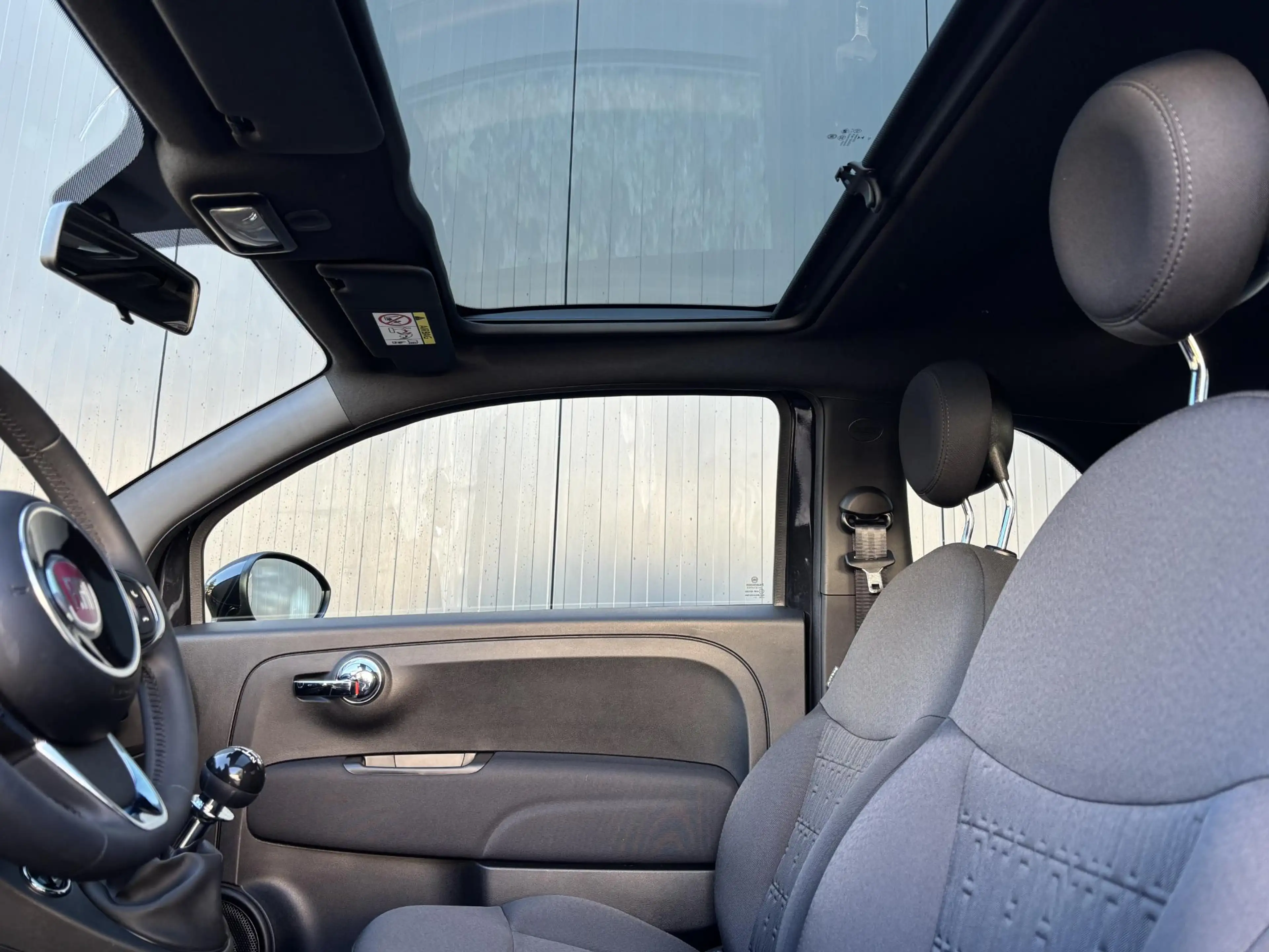 Fiat 500 70pk Hybrid Dolcevita Finale | Panoramadak | Apple — photo 10