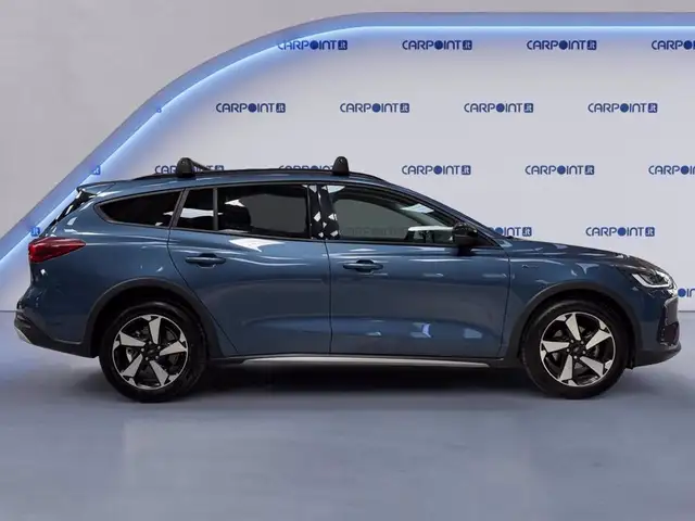 Ford Focus view 6