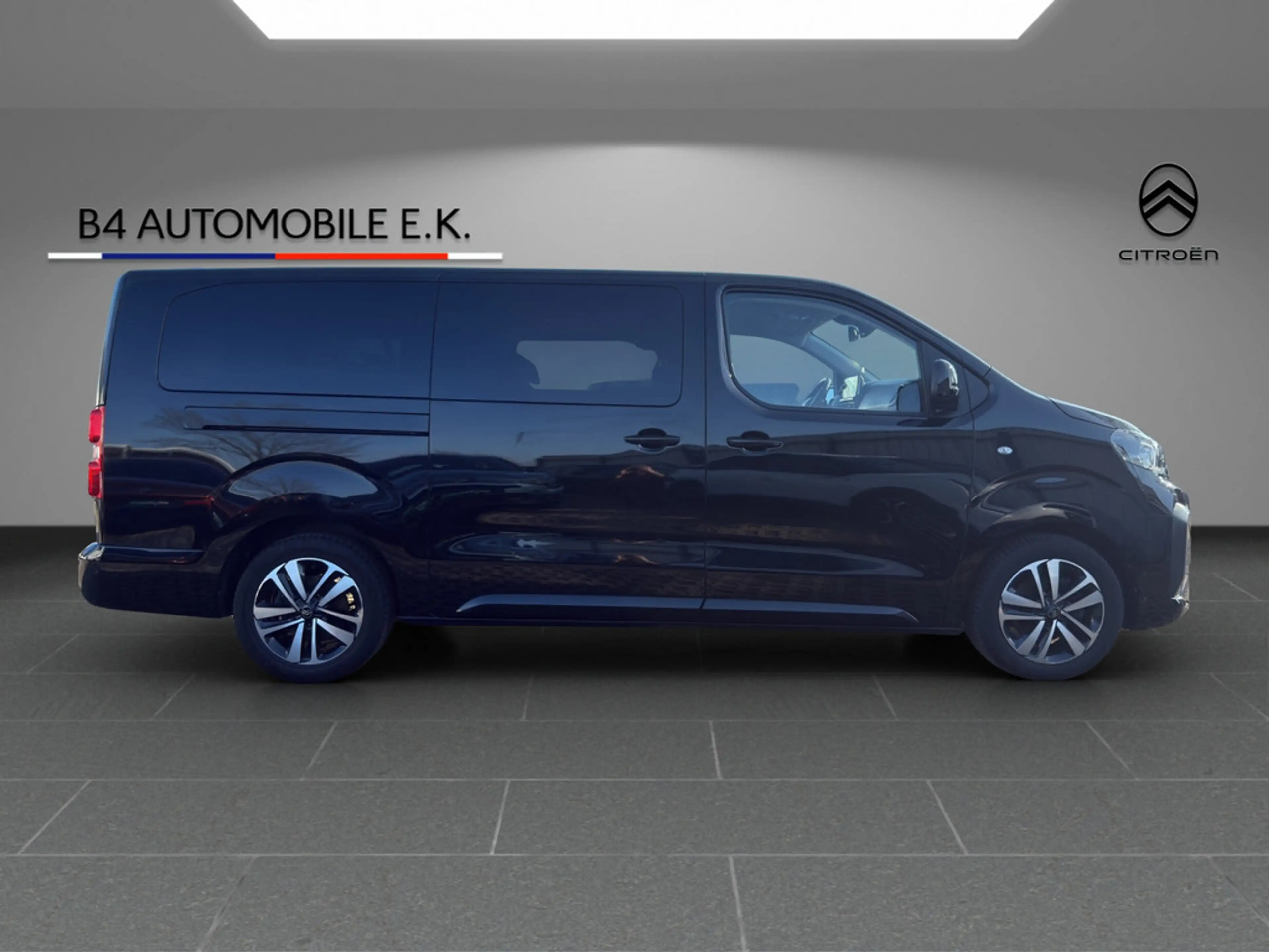 Citroen Spacetourer 2.0 Plus 8 Sitzer Navi/WiPa/Cam — photo 4