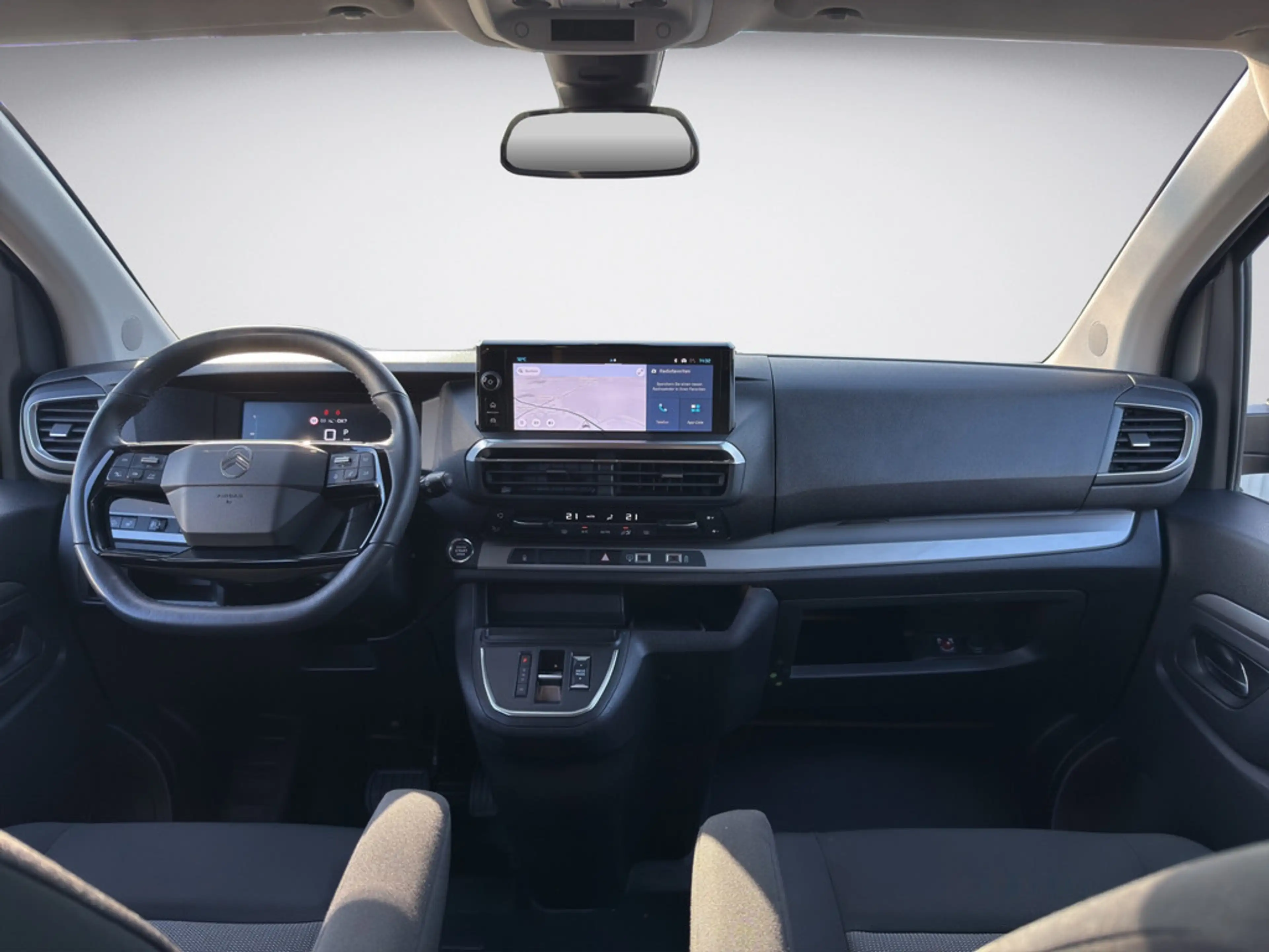 Citroen Spacetourer 2.0 Plus 8 Sitzer Navi/WiPa/Cam — photo 12