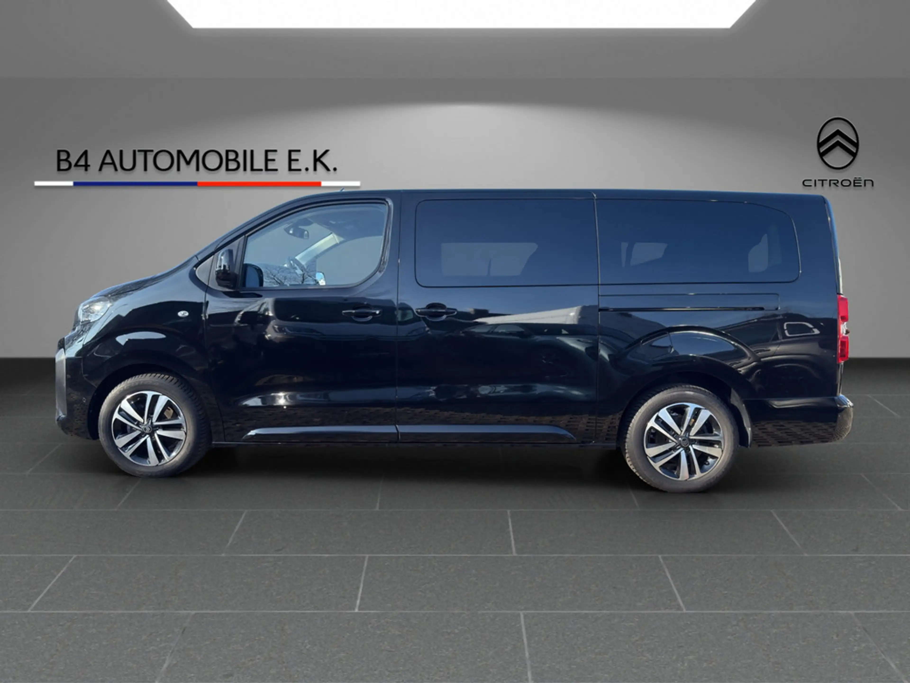 Citroen Spacetourer 2.0 Plus 8 Sitzer Navi/WiPa/Cam — photo 8