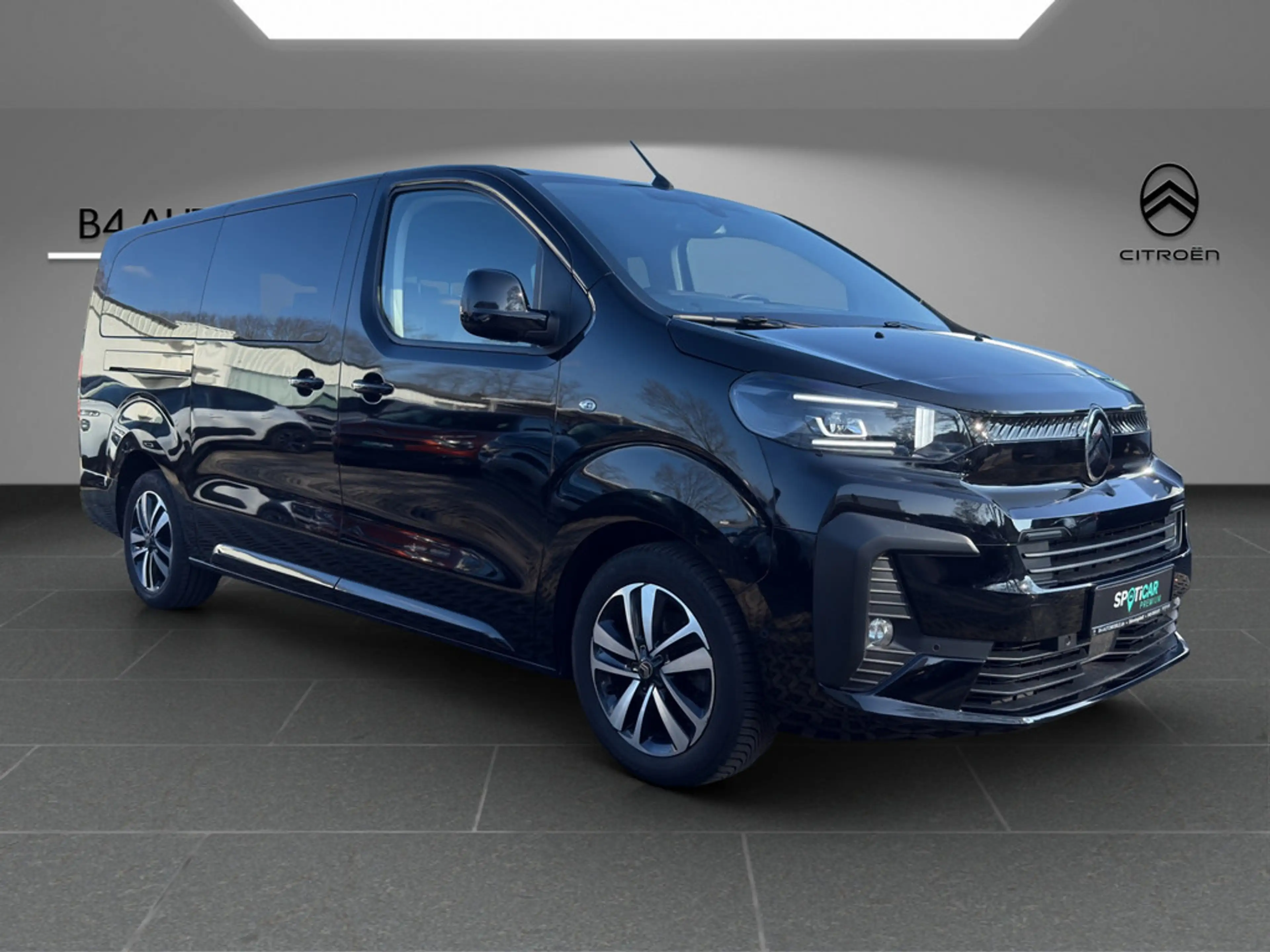 Citroen Spacetourer 2.0 Plus 8 Sitzer Navi/WiPa/Cam — photo 3