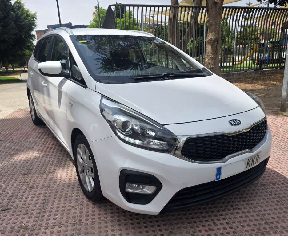 Kia Carens 1.7CRDi VGT Eco-Dynamics Concept - foto 1