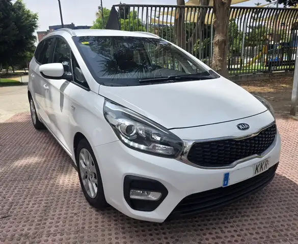 Kia Carens 1.7CRDi VGT Eco-Dynamics Concept