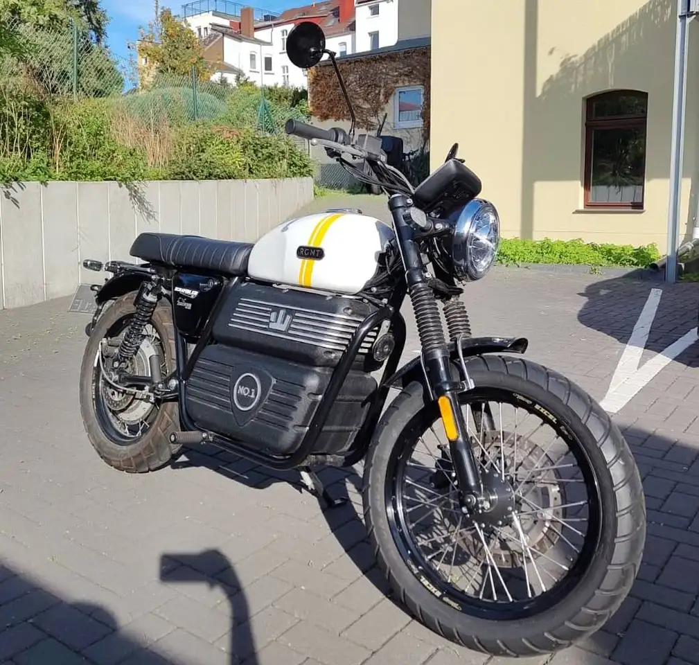 Rgnt Scrambler