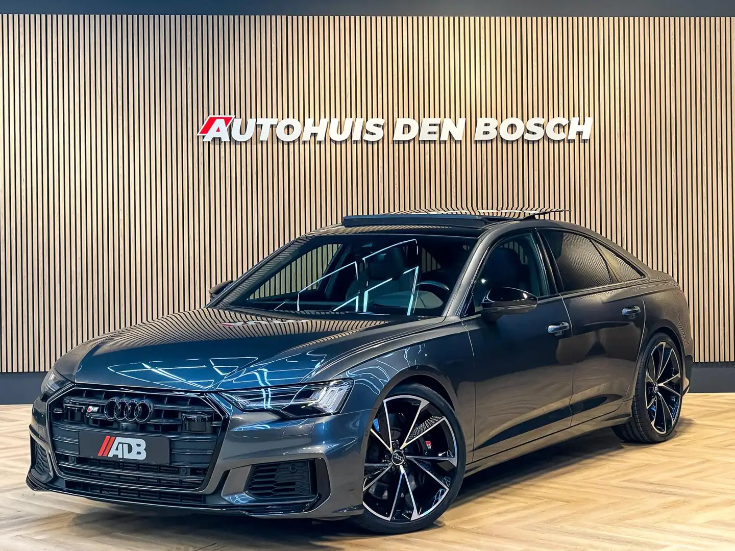 Audi S6 Limousine TDI Quattro V6 350PK - Pano - RS stoelen Gris - 1