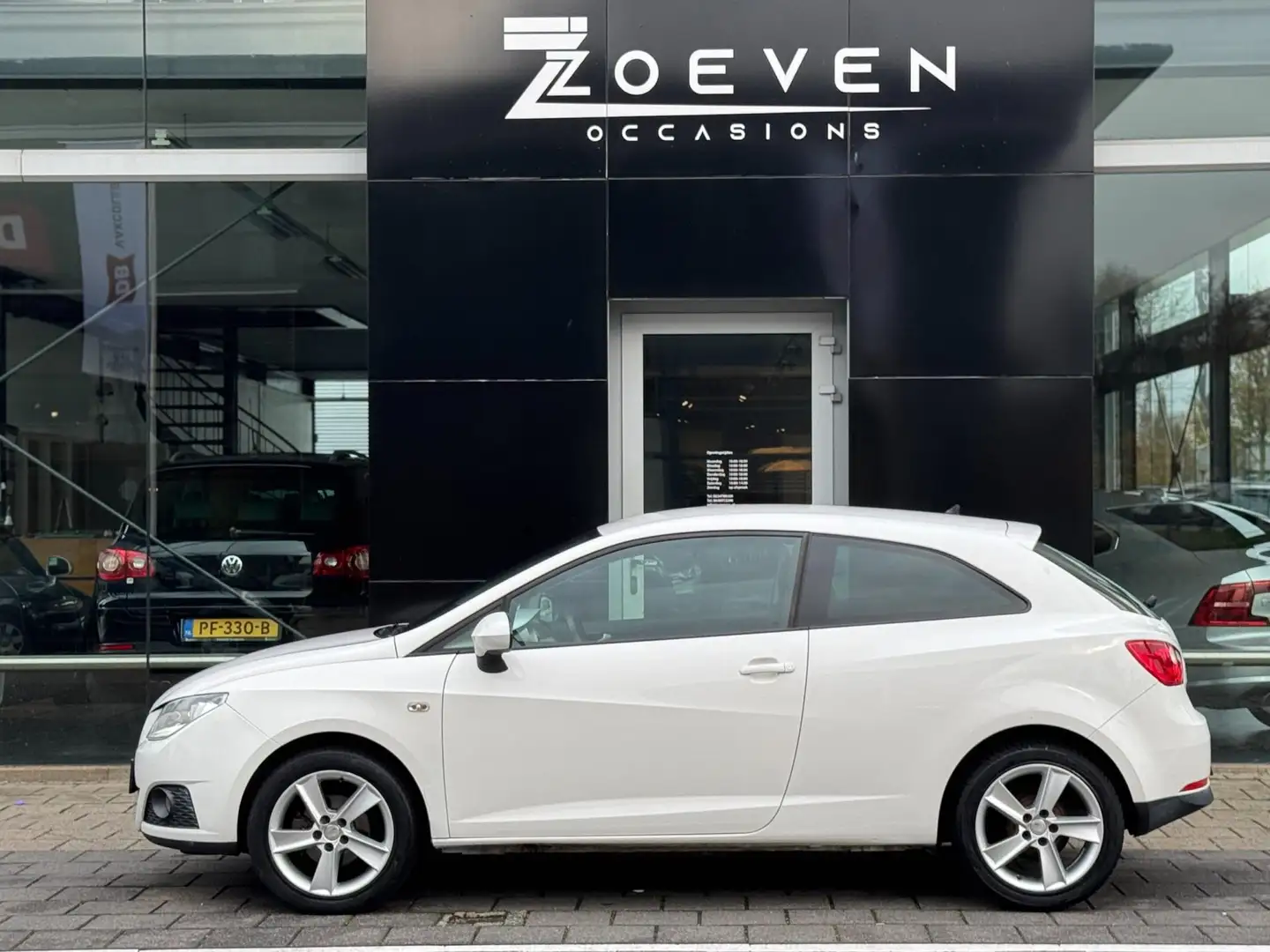 SEAT Ibiza SC 1.4 Style Bianco - 2