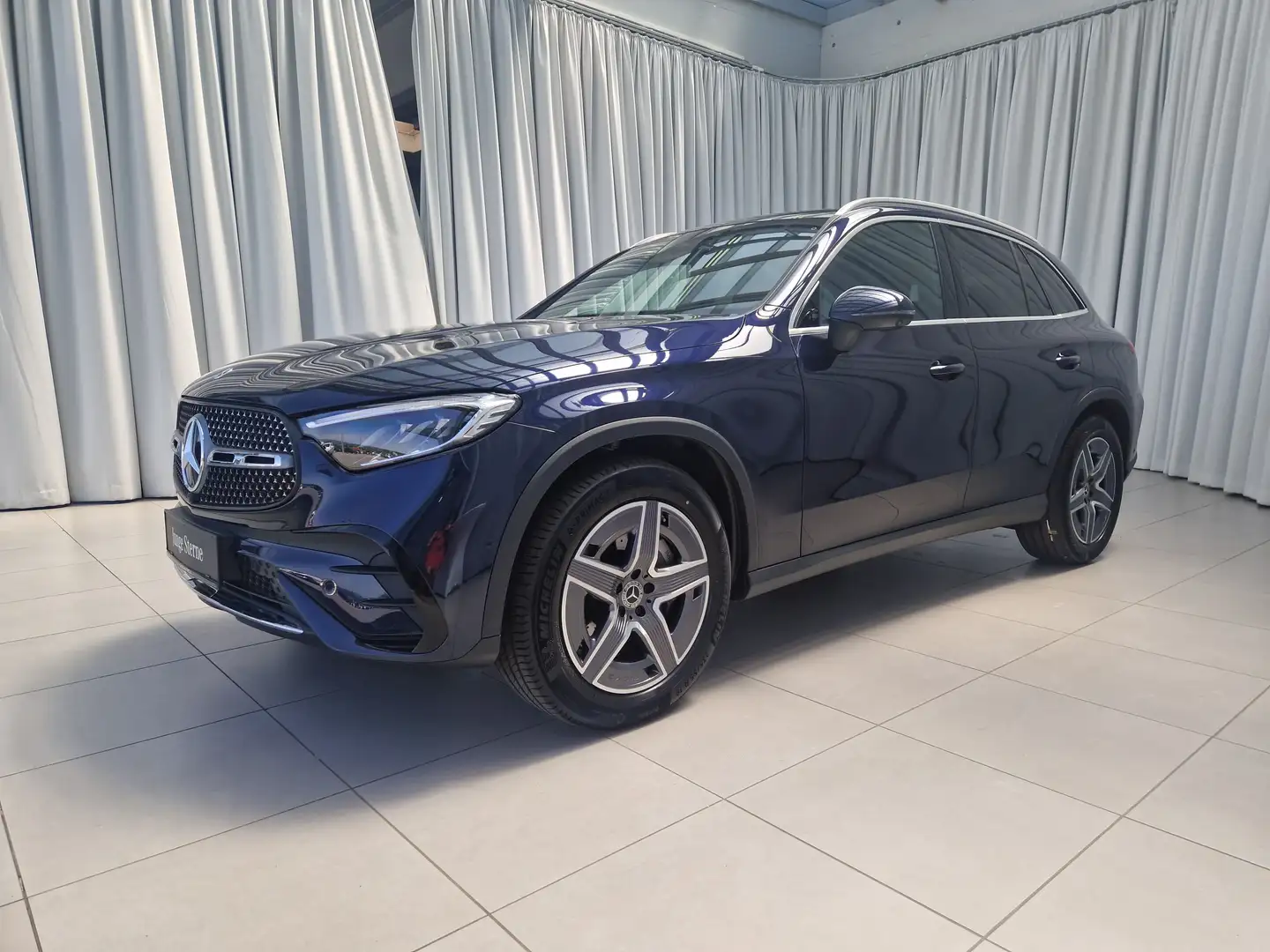Mercedes-Benz GLC 220 d 4MATIC SpurW Winterp. SportS. Blau - 2