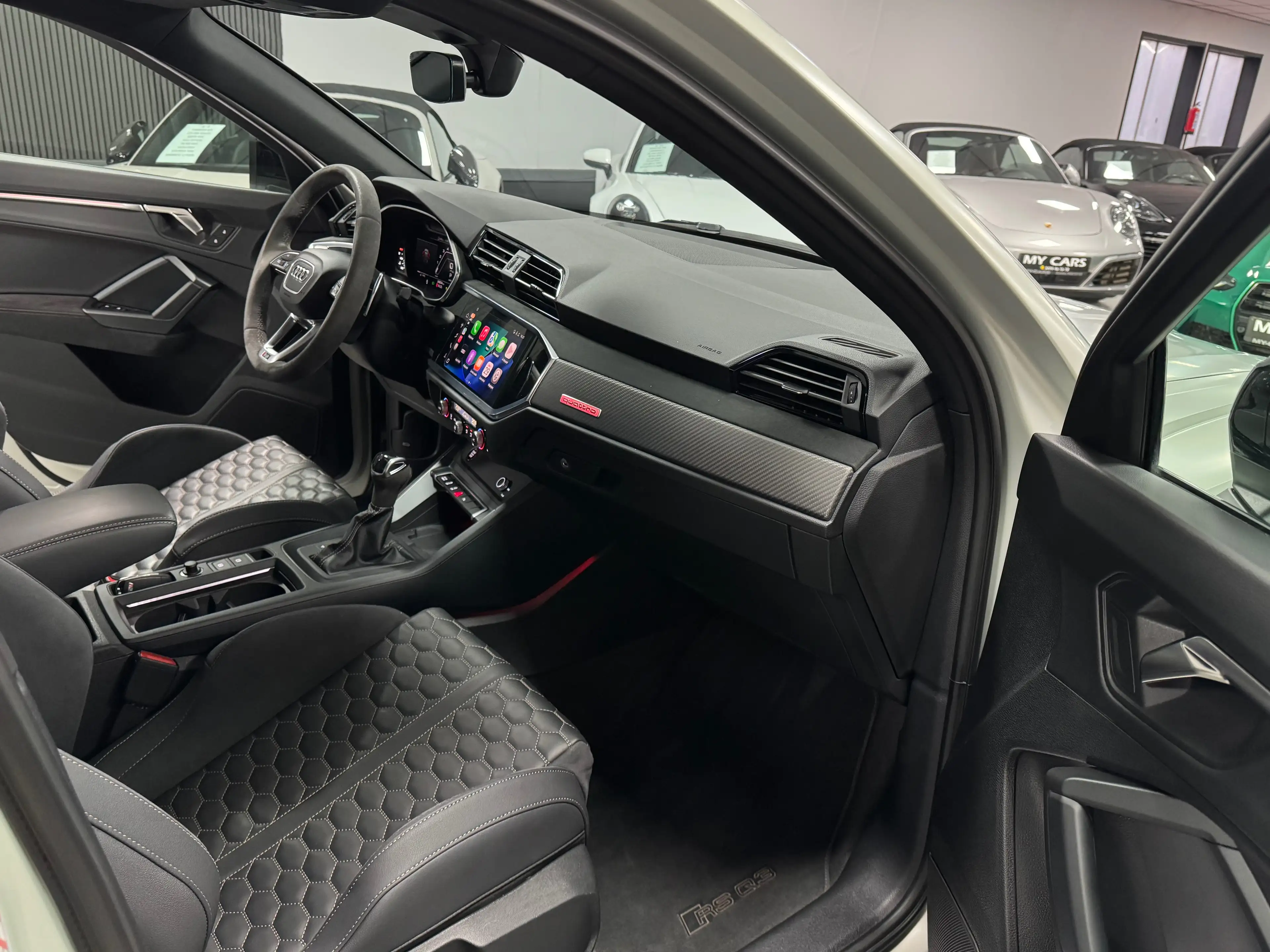 Audi RS Q3 Sportback Exclusive Sieges Daytona Carbone Color Original — photo 15