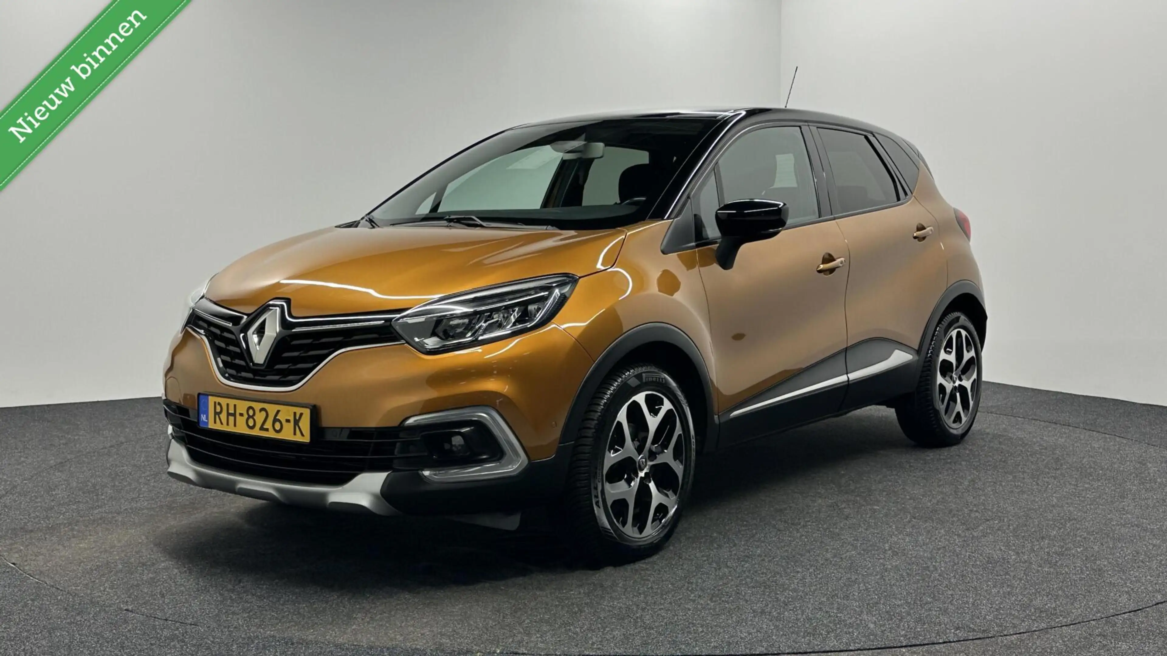 Renault Captur 0.9 TCe Intens NAVI CRUISE TREKHAAK LM ECC .
