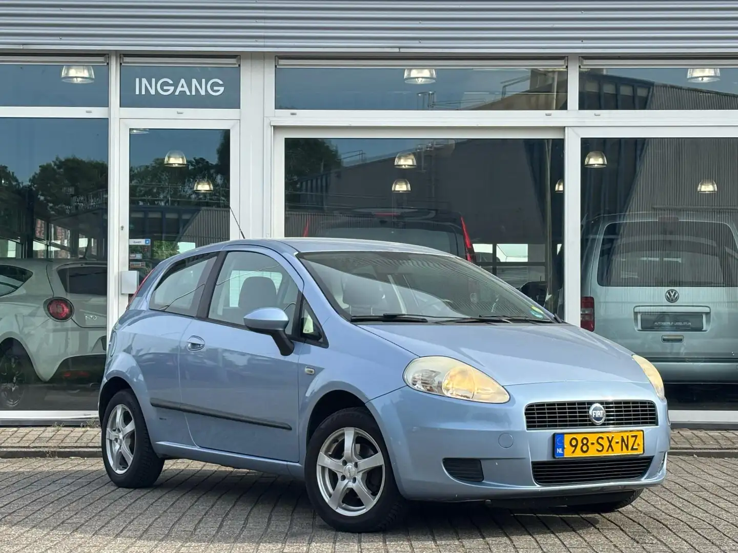Fiat Grande Punto 1.2 Sportsound / Airco / lm Velgen / Elektr.Pakket Синій - 2