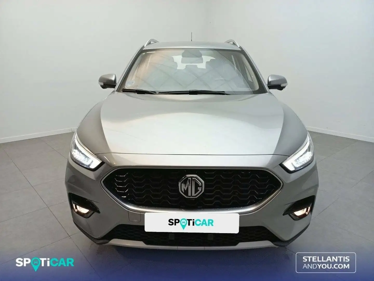 MG ZS 1.5 Luxury Blanc - 2