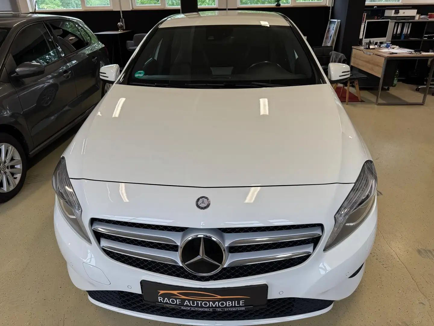 Mercedes-Benz A 250 2.0 CGI BI-XENON KAMERA SPORTSITZE NAVI Blanc - 2