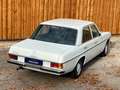 Mercedes-Benz 220 D W115 "Strich Acht" Diesel Blanc - thumbnail 2