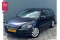Volvo V50 BWJ 2005 | 2.4 141PK Momentum | CLIMA | TREKHAAK | Zwart - thumbnail 1