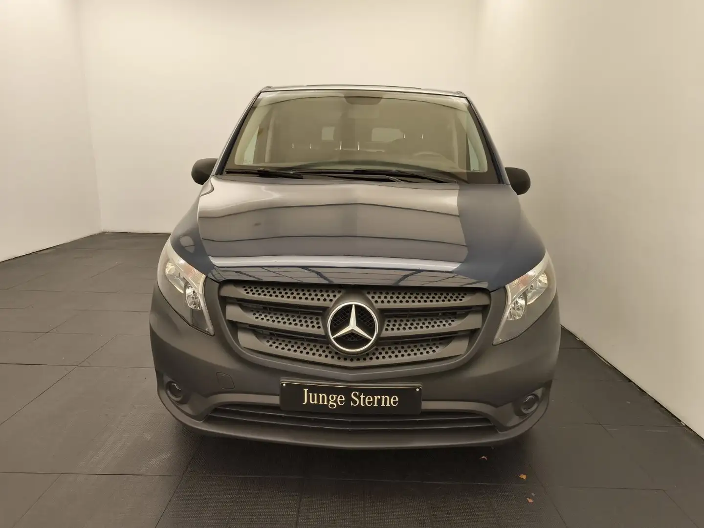 Mercedes-Benz Vito Vito 116 KA/L Automatik Navi Klima AHK  Pro Autom. Blau - 2